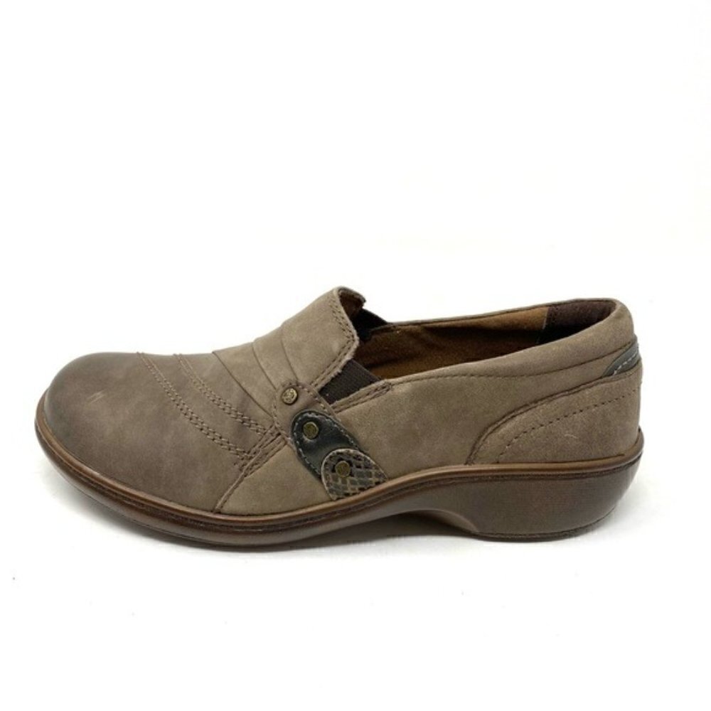 Aravon Danielle Leather casual slip on shoes stone NARROW